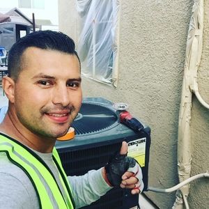 Meet your Posher, Eduardo